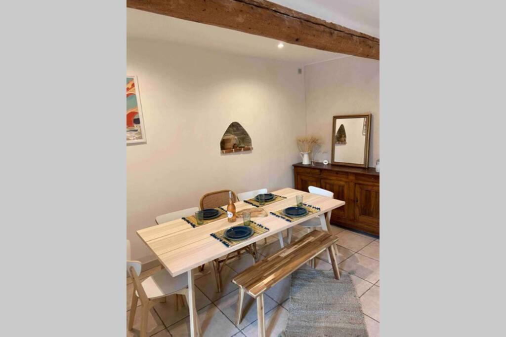 Superbe Appartement En Pierre Fraichement Renove Bernis Εξωτερικό φωτογραφία
