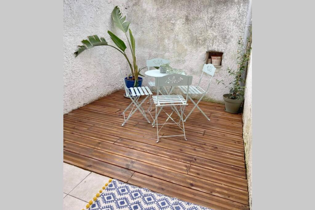 Superbe Appartement En Pierre Fraichement Renove Bernis Εξωτερικό φωτογραφία